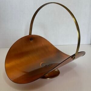 COPPERCRAFT GUILD Small Brass Footed Fireplace Firewood Kindling Basket Holder